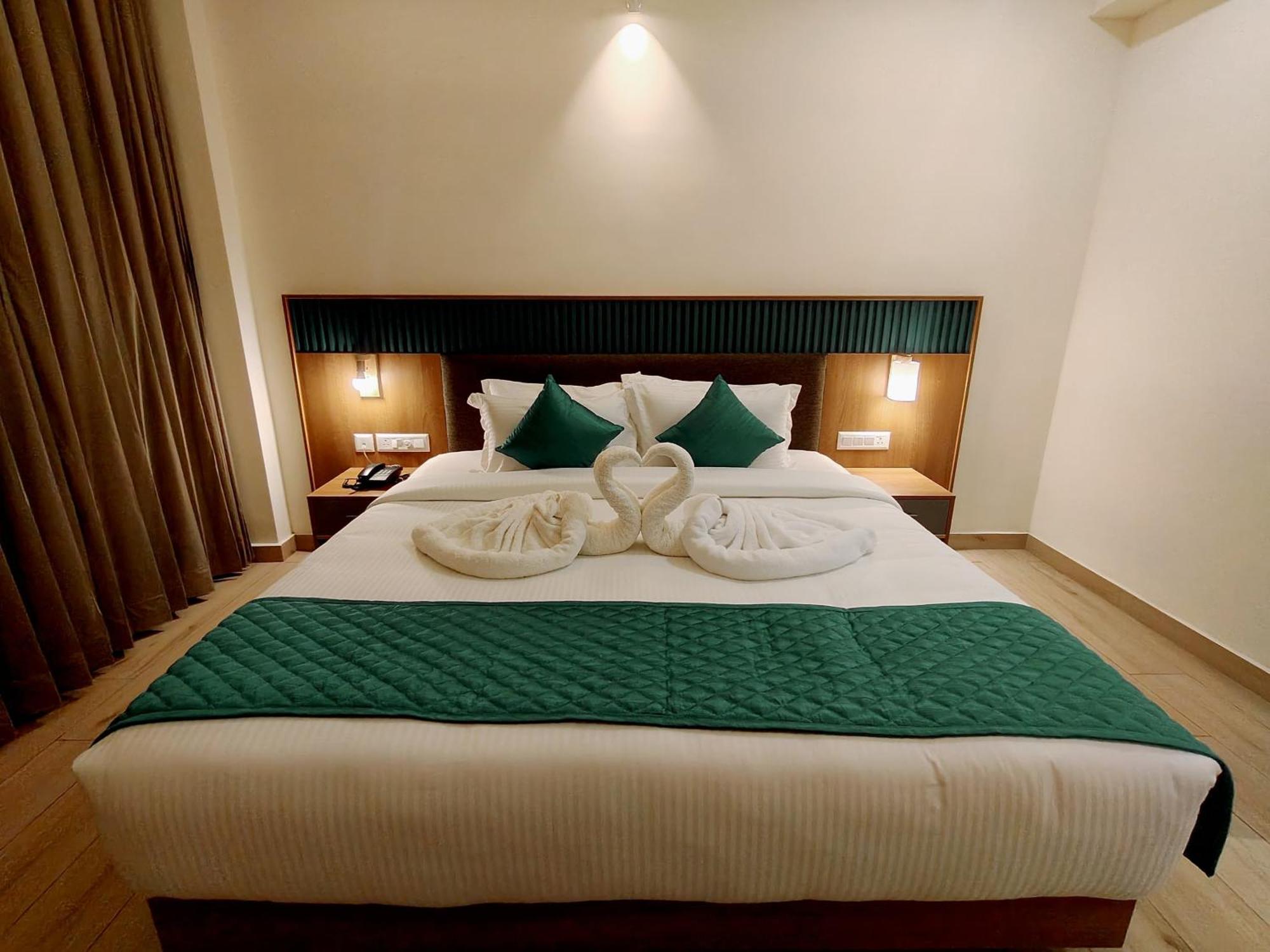 Viraj Retreat Otel Mundrothuruth Dış mekan fotoğraf