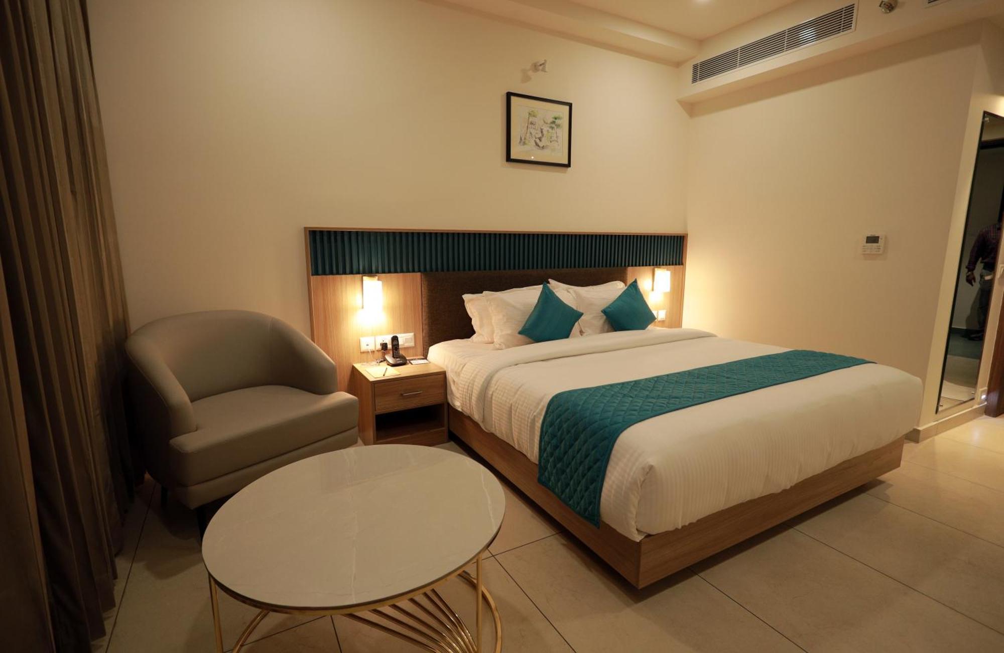 Viraj Retreat Otel Mundrothuruth Dış mekan fotoğraf