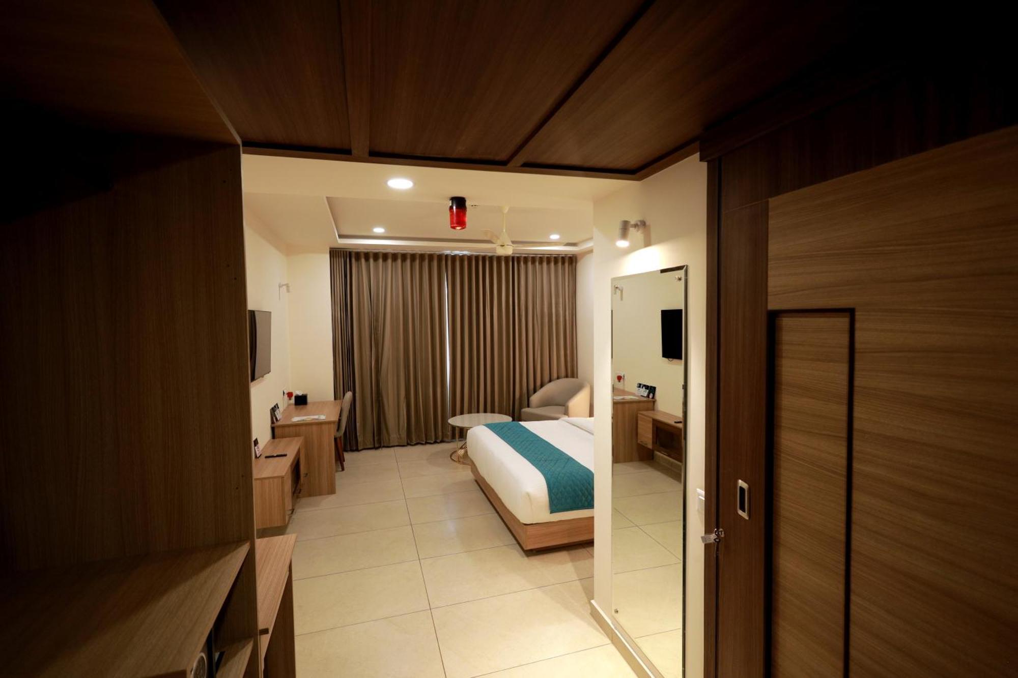 Viraj Retreat Otel Mundrothuruth Dış mekan fotoğraf