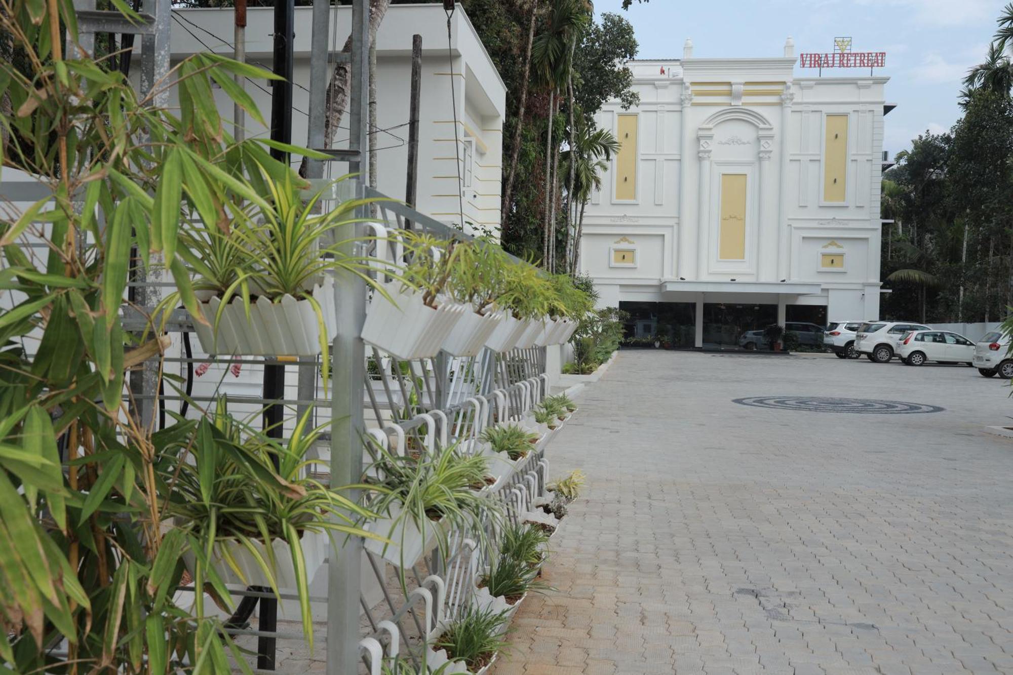Viraj Retreat Otel Mundrothuruth Dış mekan fotoğraf